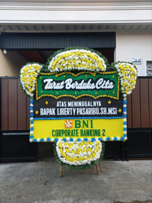 Papan Bunga Duka di Belawang